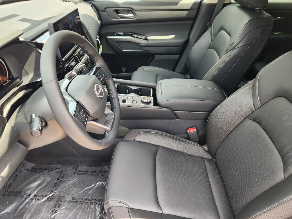 New 2026 Nissan Pathfinder SL AWD/4WD image 14