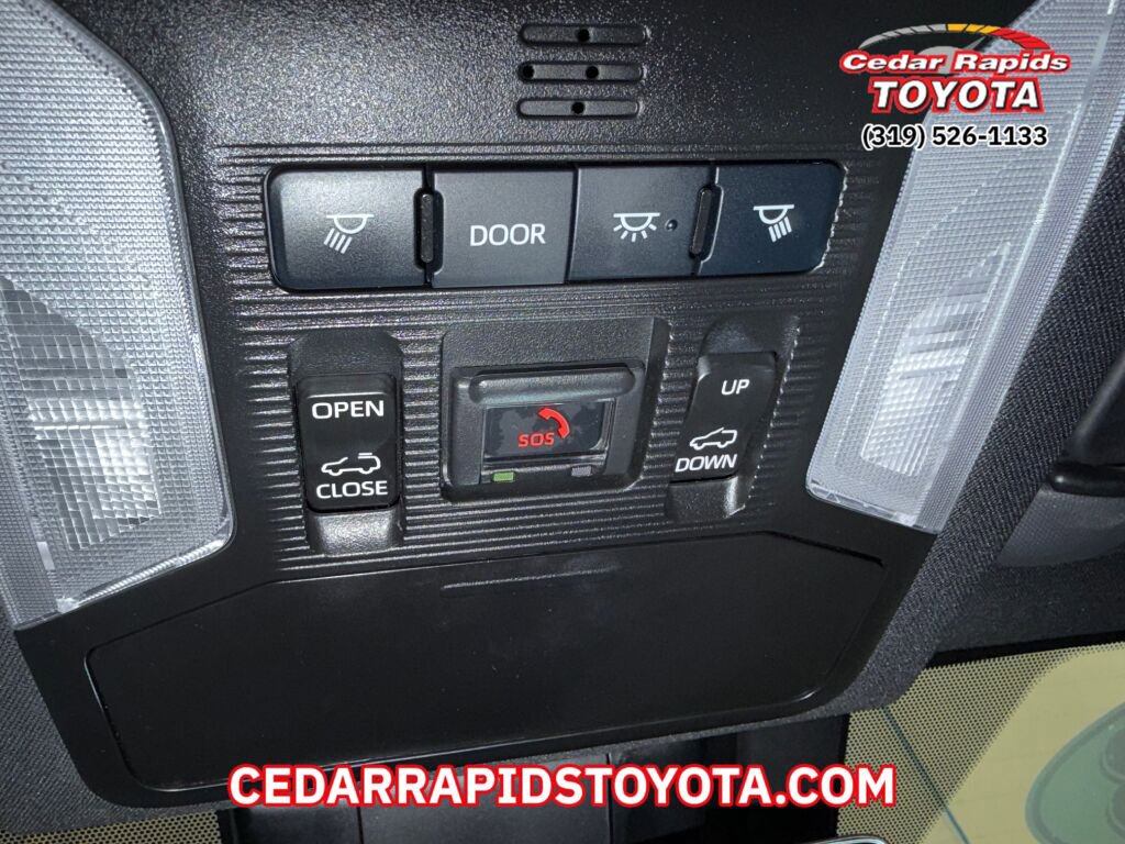 Used 2023 Toyota RAV4 XSE image 16