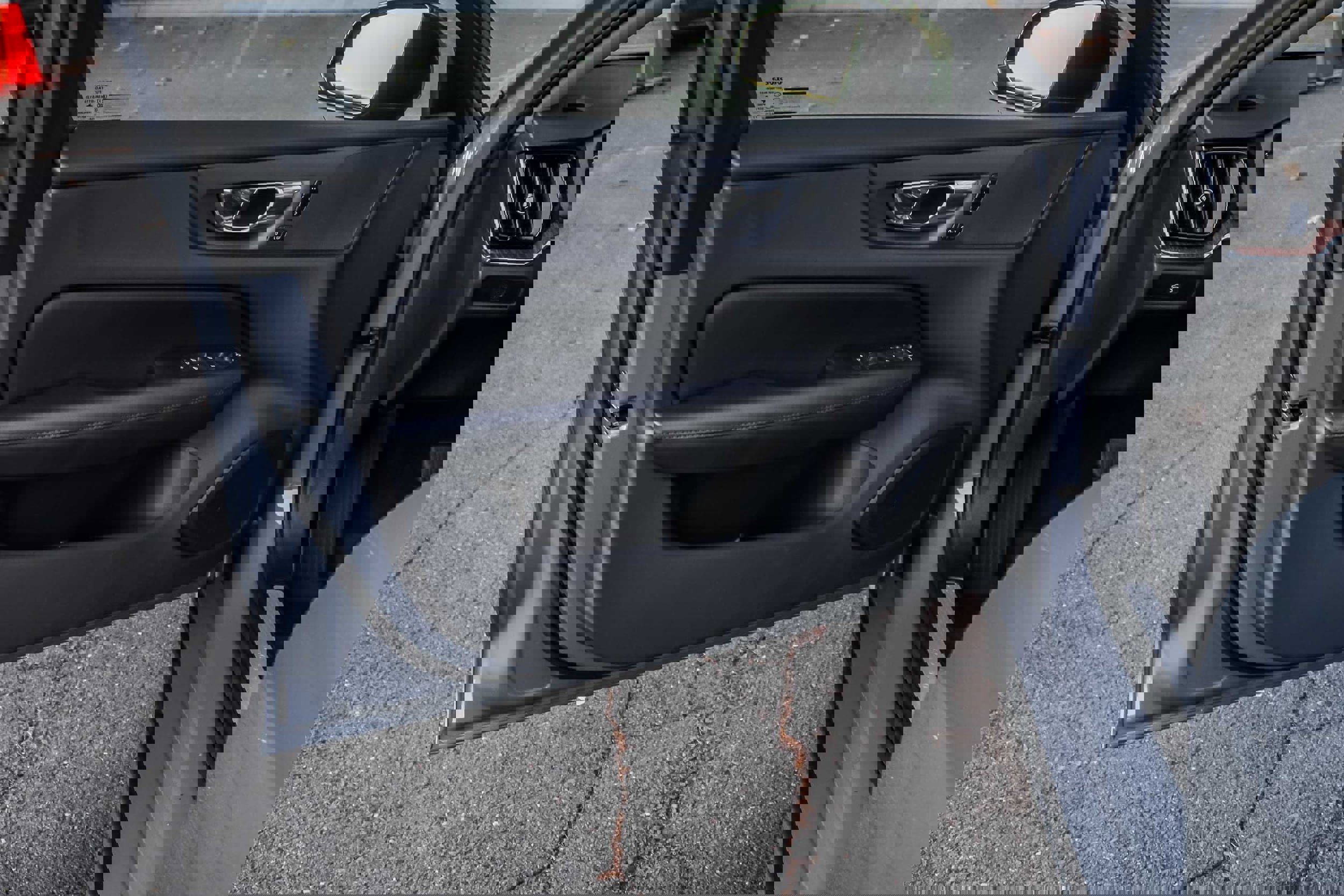 Used 2023 Volvo S60 B5 Plus w/ Climate Package image 22