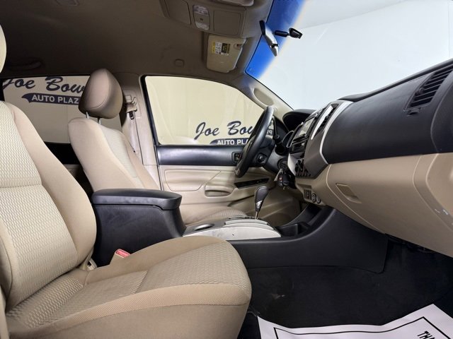 Used 2015 Toyota Tacoma 2WD Double Cab image 17