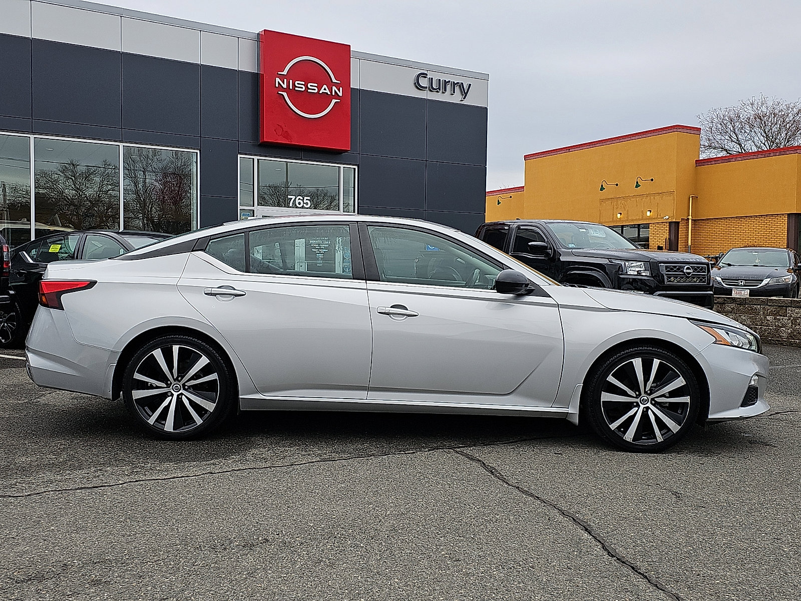 Used 2022 Nissan Altima 2.5 SR image 7