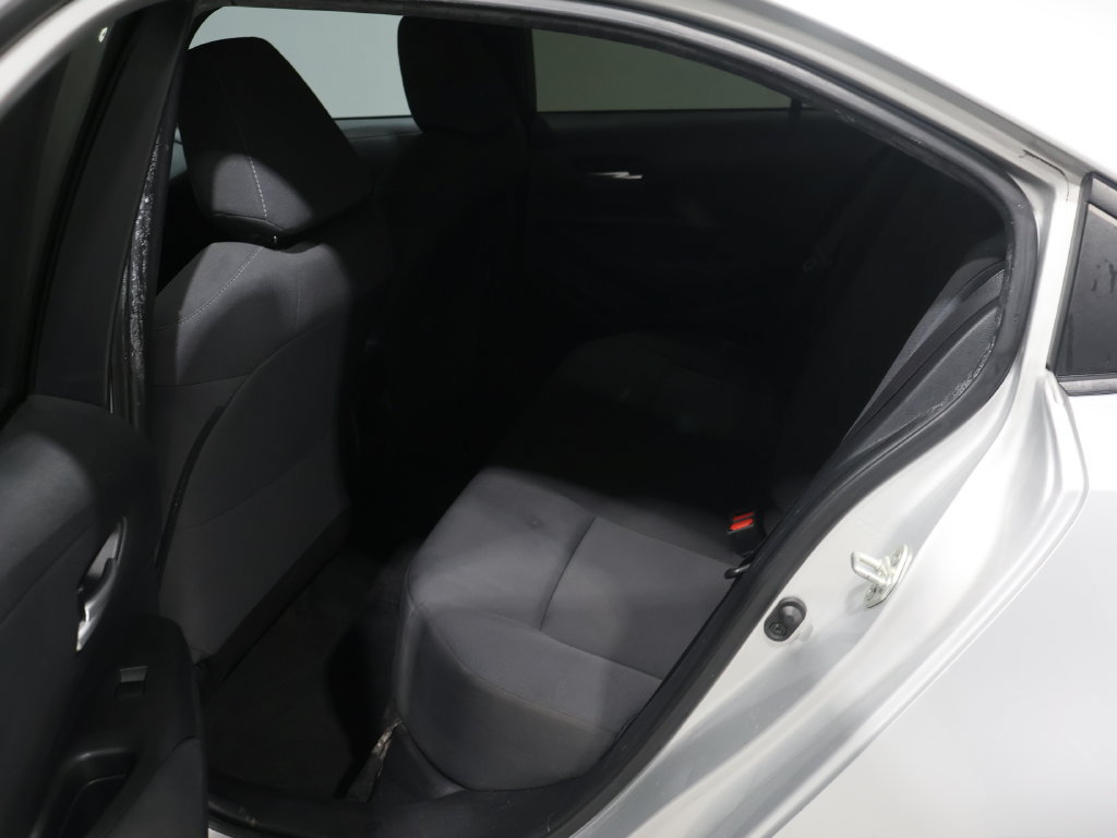 Used 2020 Toyota Corolla LE FWD image 15