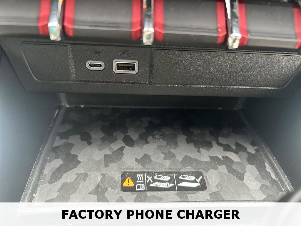 Used 2023 GMC Canyon AT4X image 28