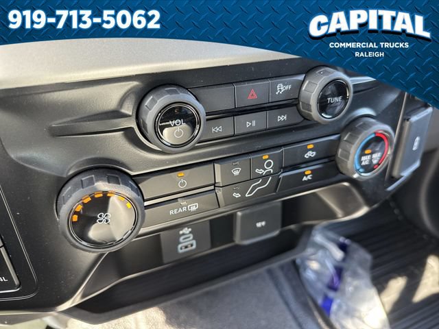 New 2026 Ford F550 4x4 Crew Cab image 31
