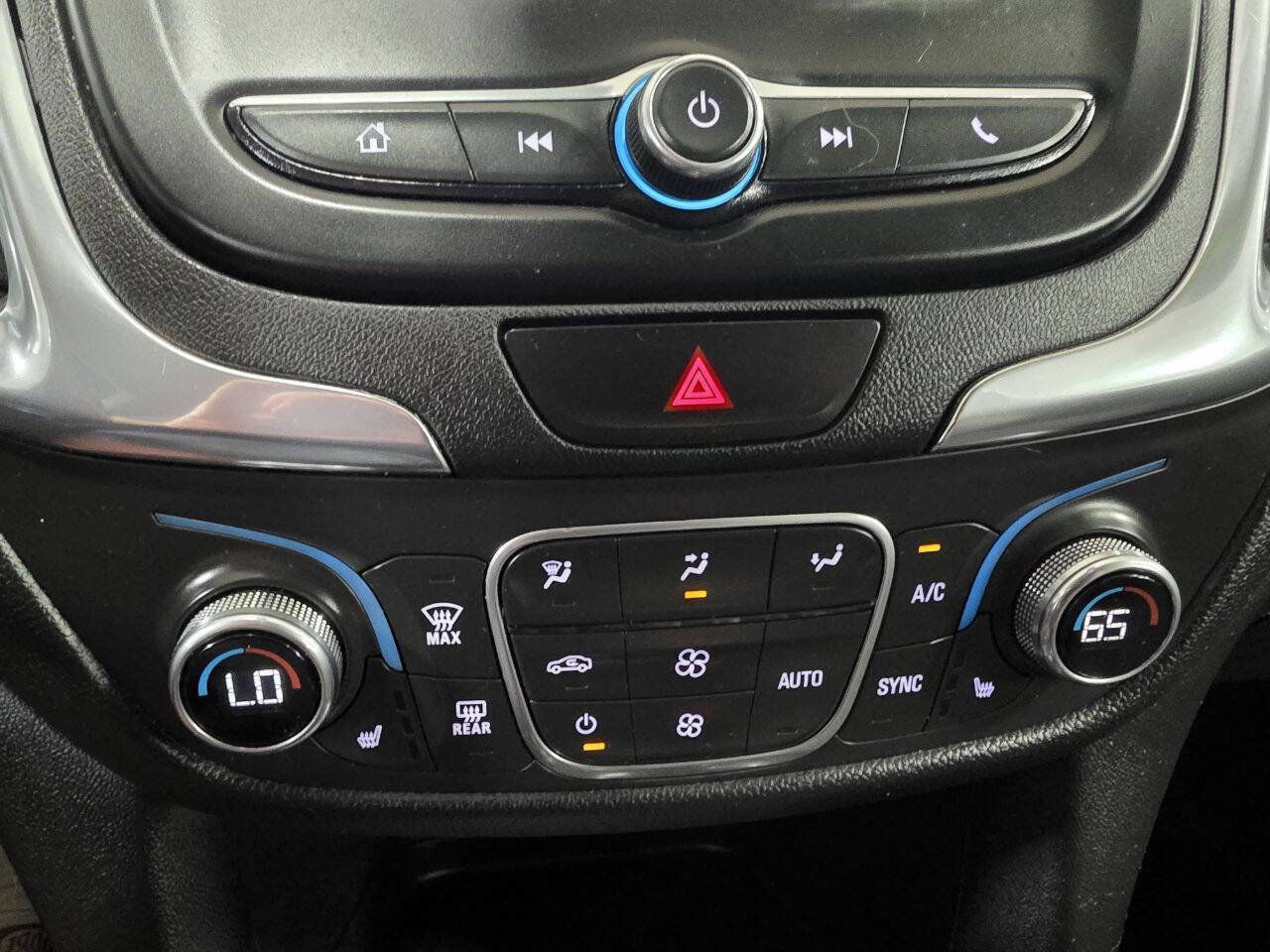 Used 2020 Chevrolet Equinox LT AWD/4WD image 38