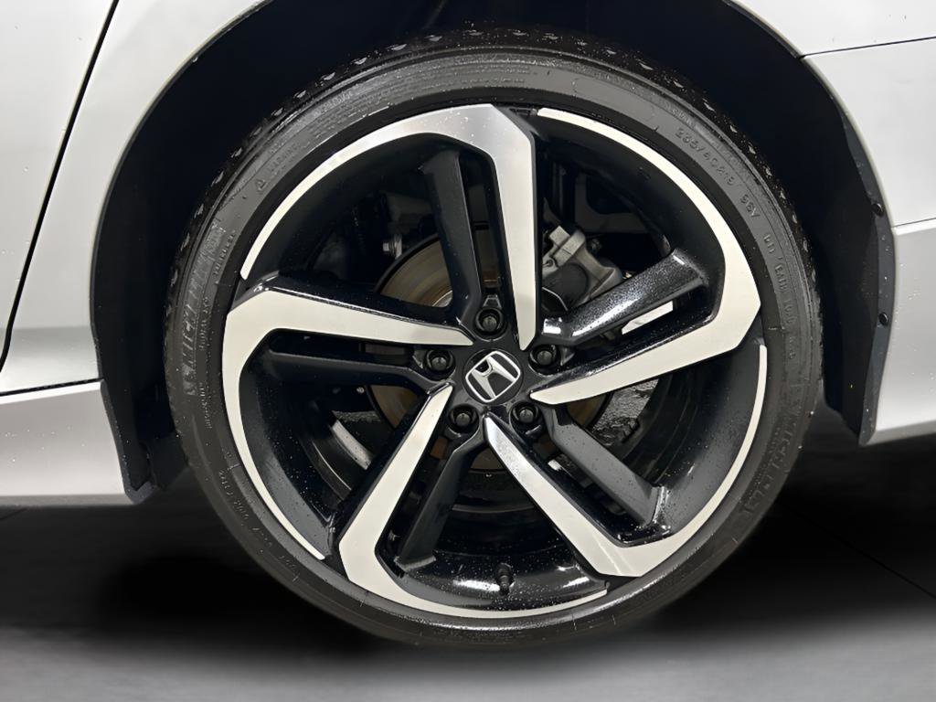 Used 2022 Honda Accord Sport image 13