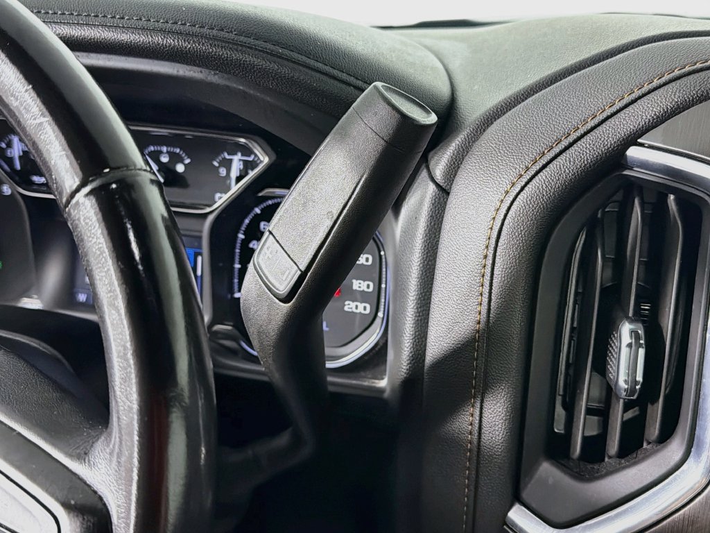 Used 2021 GMC Sierra 1500 AT4 AWD/4WD image 16