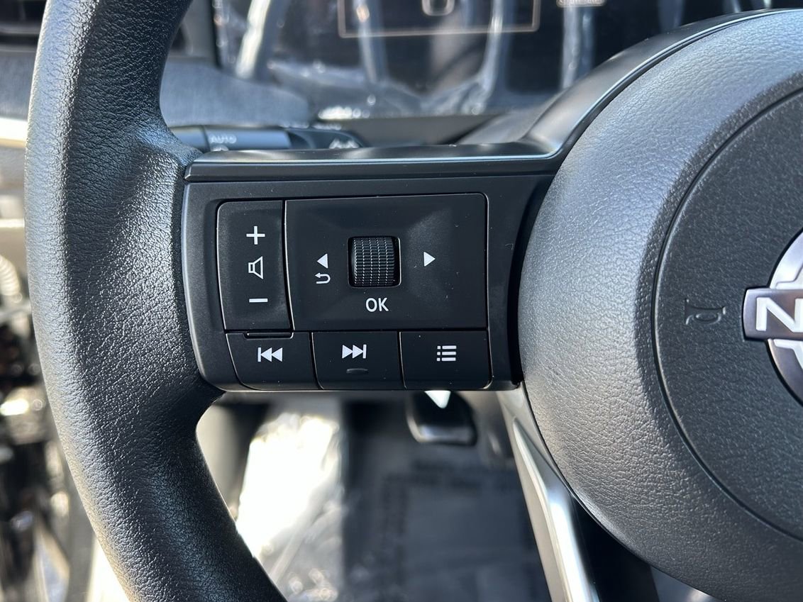 New 2026 Nissan Kicks SV FWD image 30