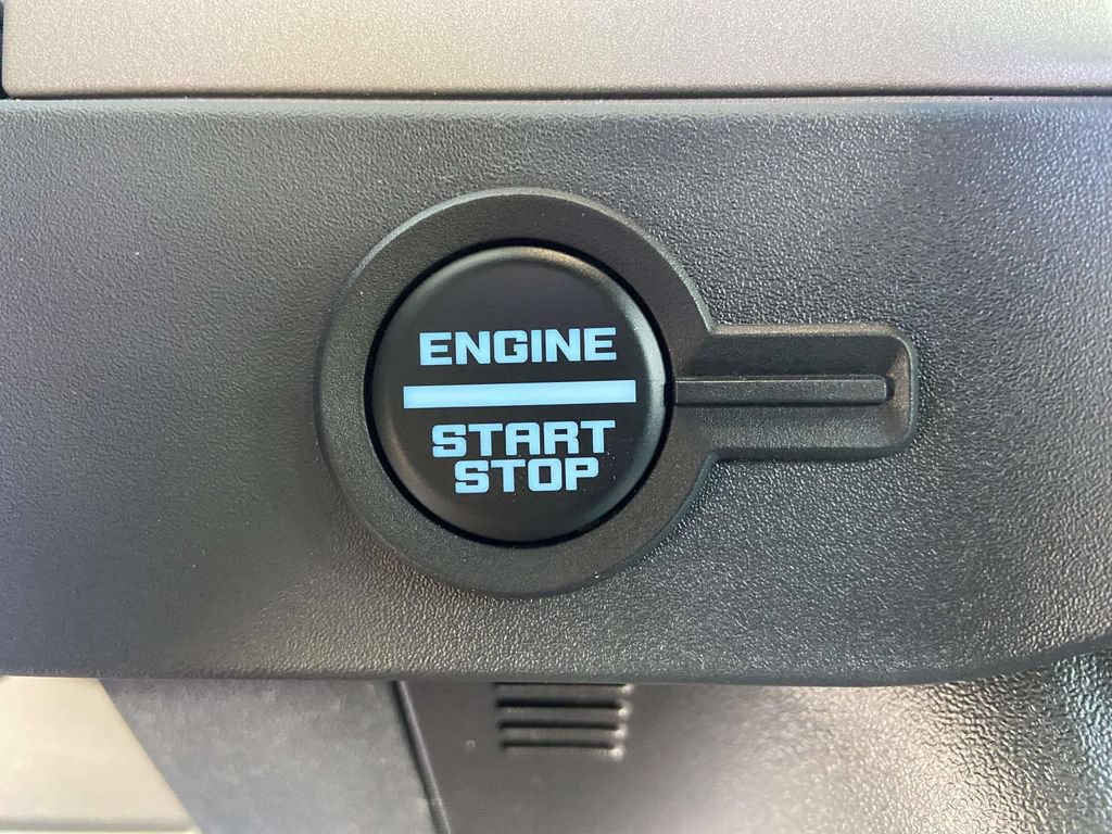 Used 2025 Ford Bronco Outer Banks AWD/4WD image 33