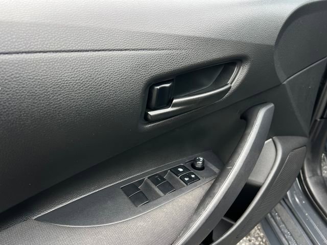 Used 2023 Toyota Corolla LE image 11