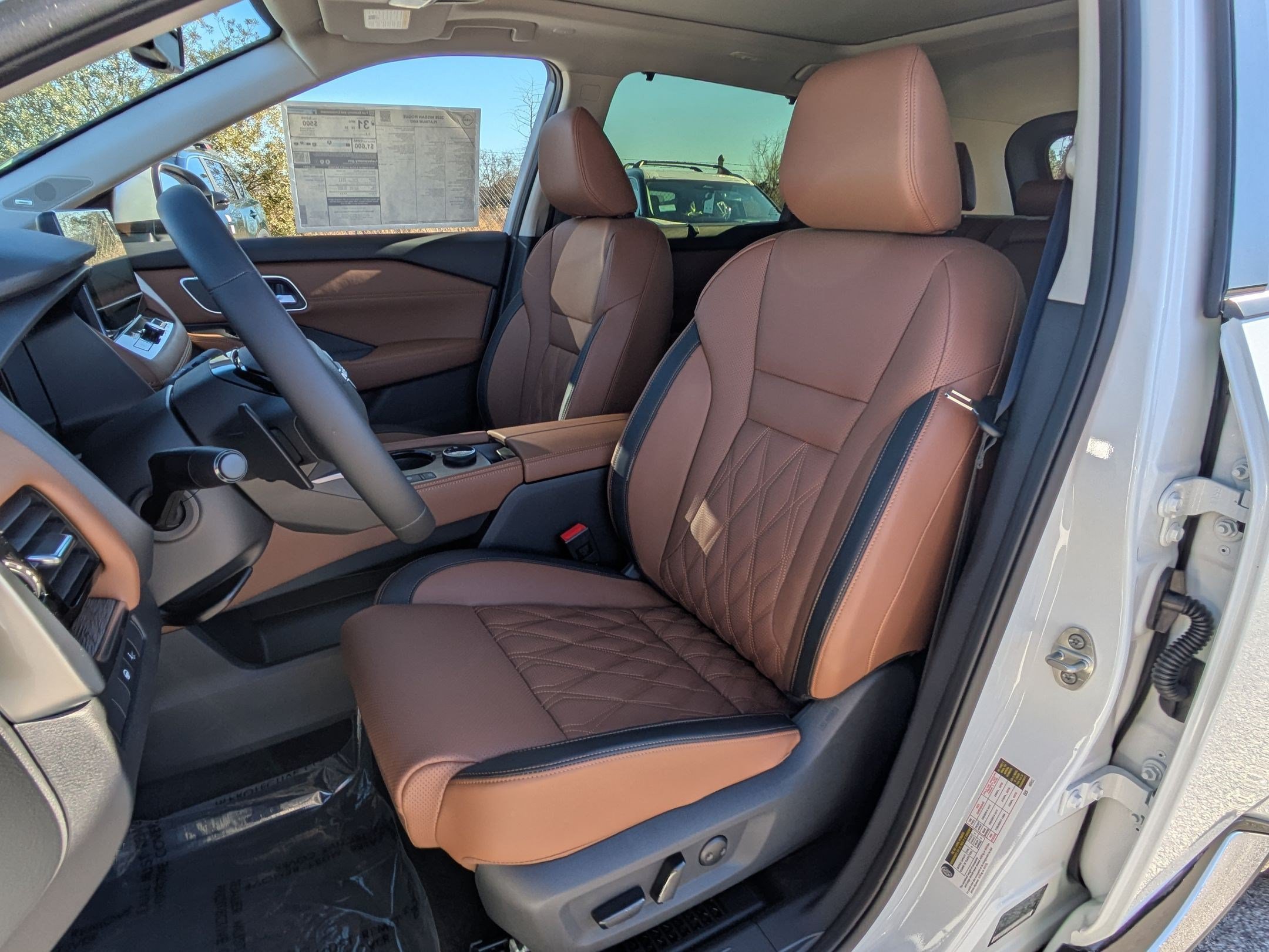 New 2026 Nissan Rogue Platinum w/ Platinum Premium Package AWD/4WD image 21