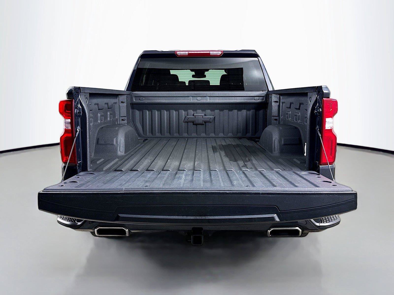 Used 2022 Chevrolet Silverado 1500 RST AWD/4WD image 25