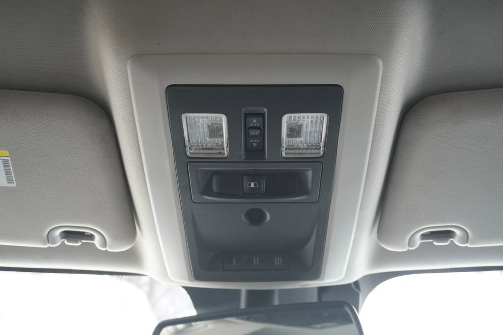 Used 2014 RAM 1500 Laramie w/ Convenience Group image 27