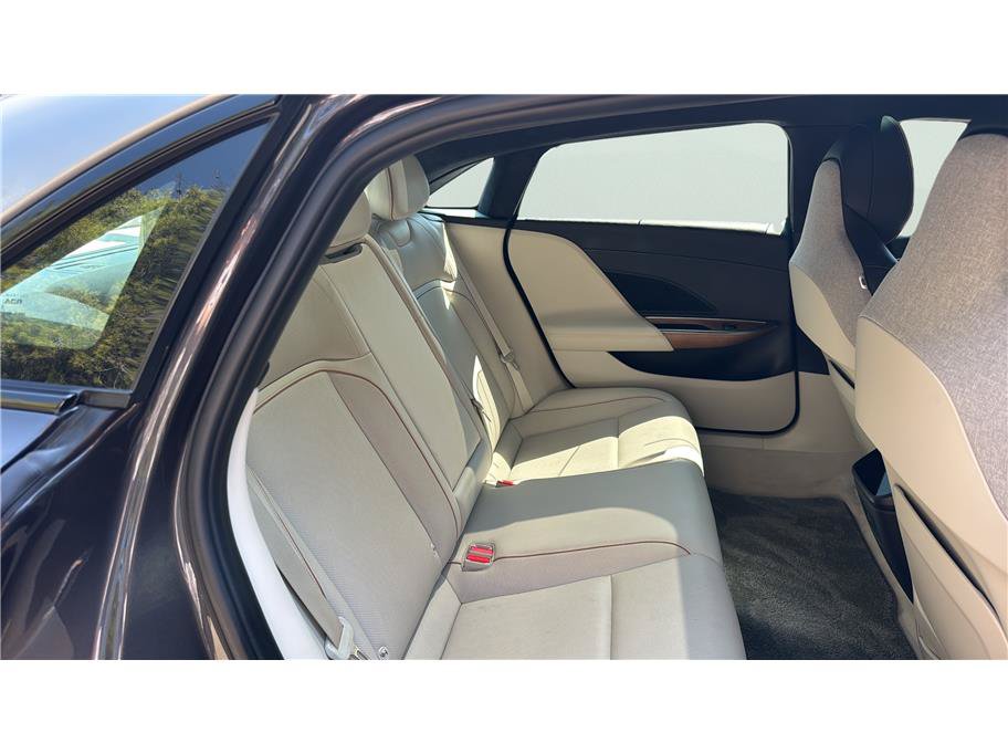 Used 2023 Lucid Air Touring AWD/4WD image 15