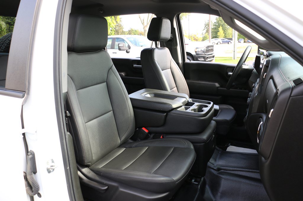 Used 2025 Chevrolet Silverado 3500 W/T w/ WT Convenience Package AWD/4WD image 30