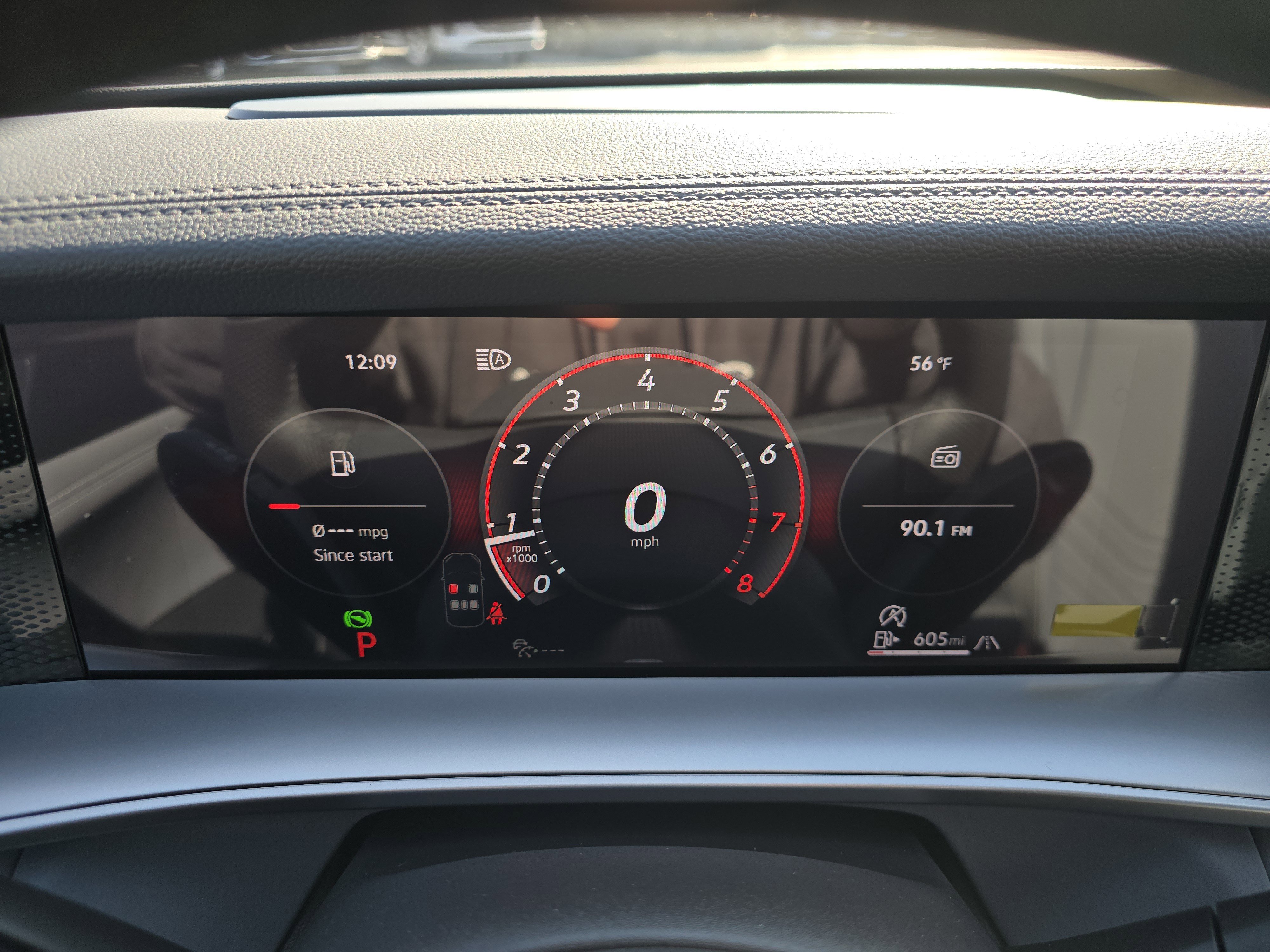 New 2026 Volkswagen Tiguan SE R-Line image 22