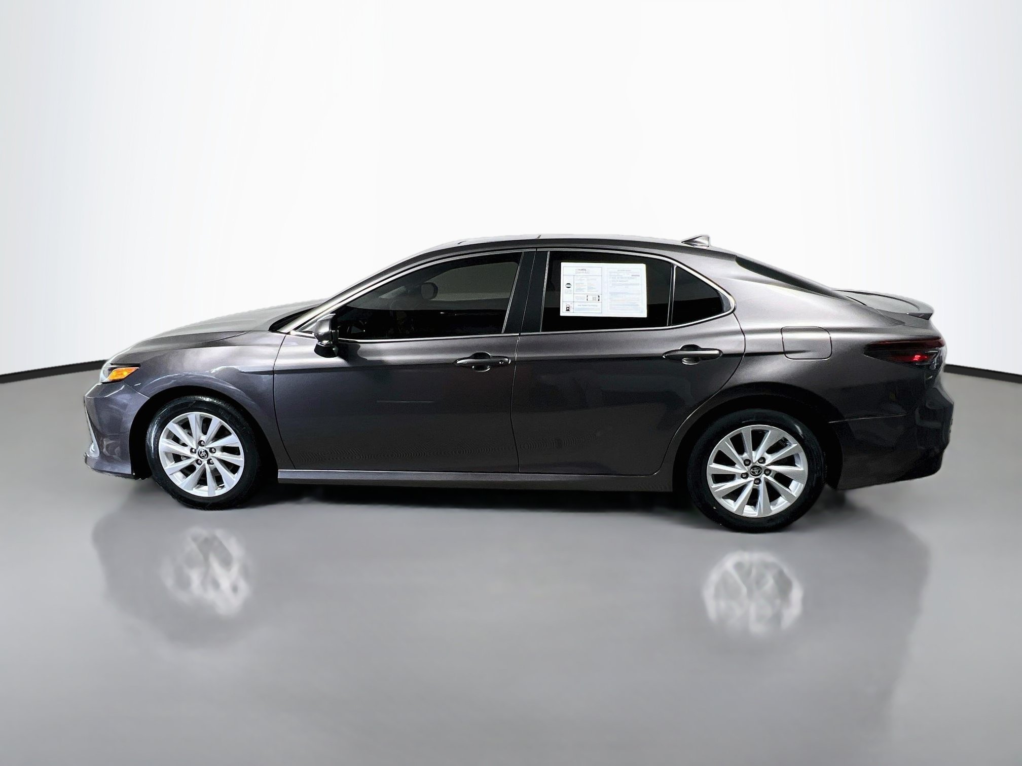 Used 2024 Toyota Camry LE w/ Convenience Package FWD image 9