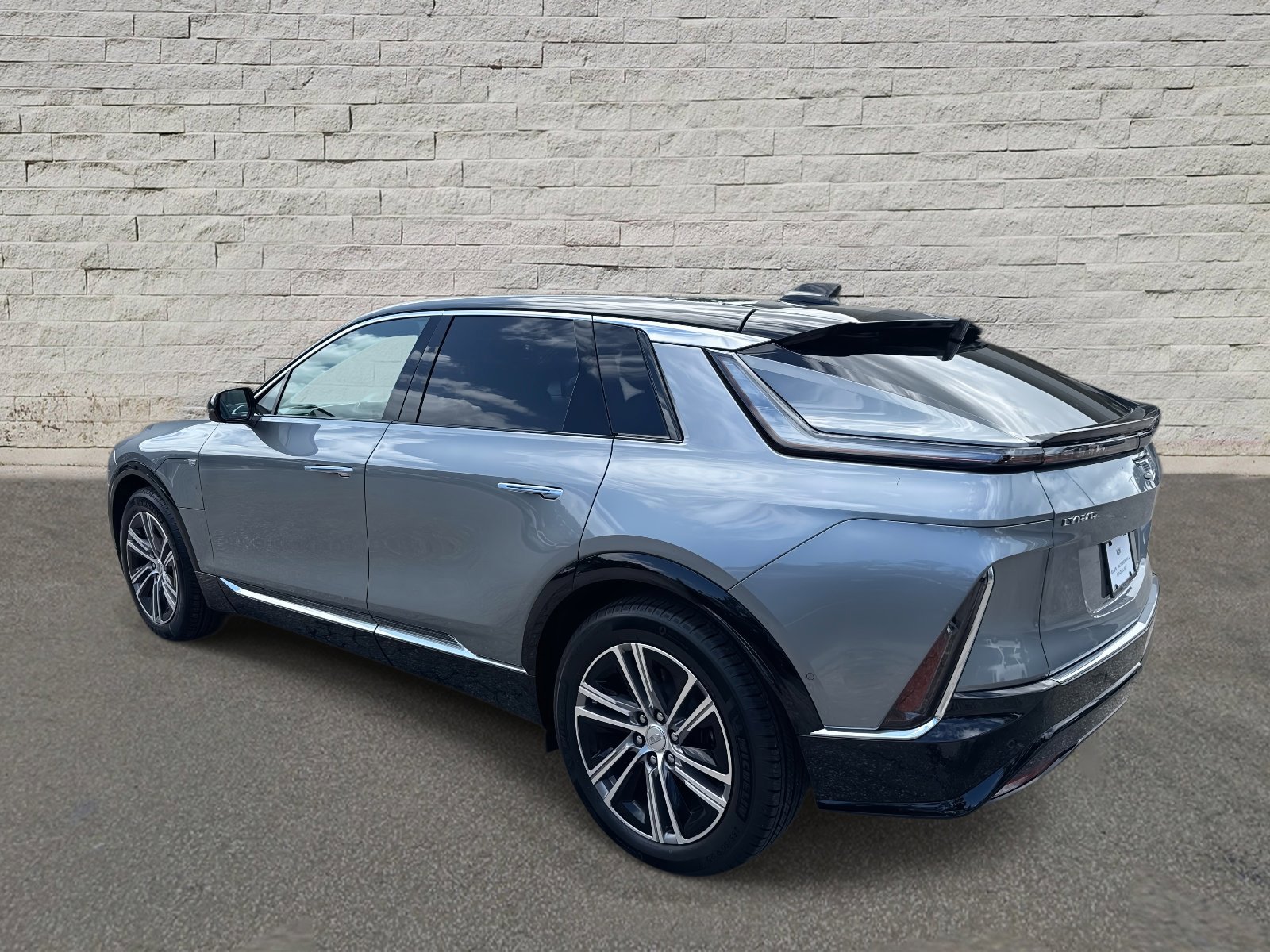 New 2026 Cadillac Lyriq Luxury image 10