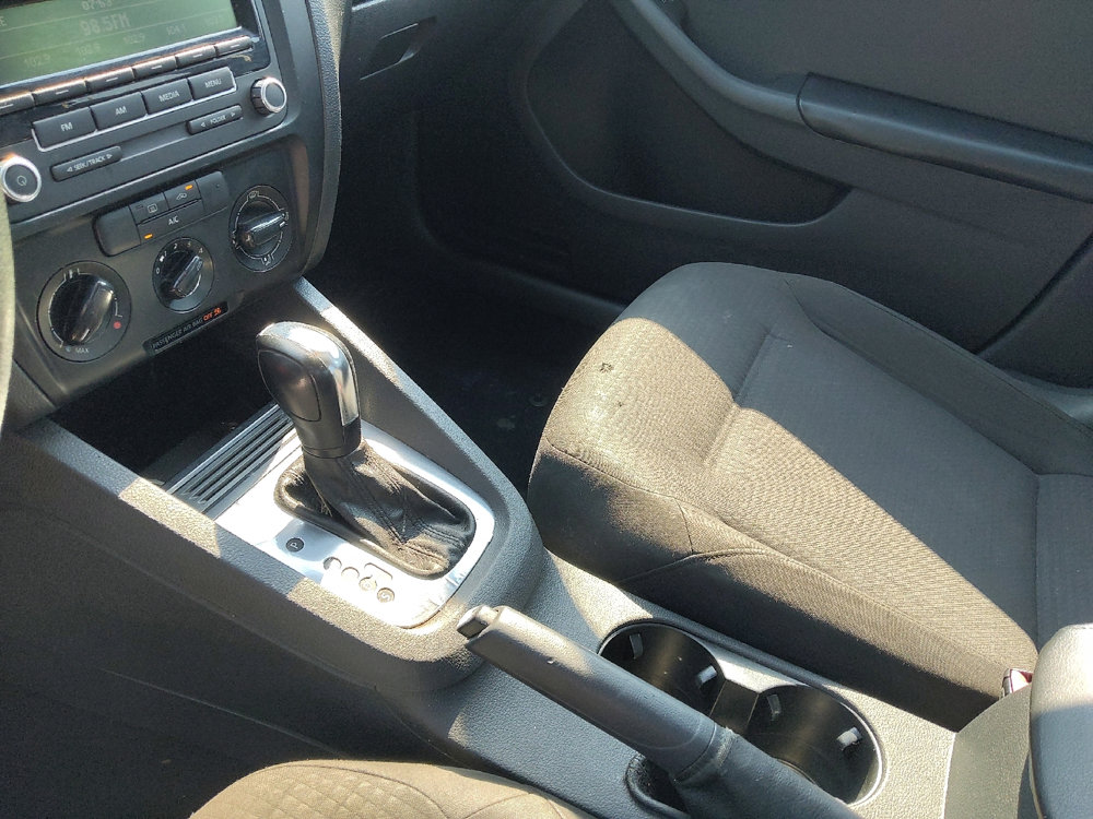 Used 2014 Volkswagen Jetta S image 26