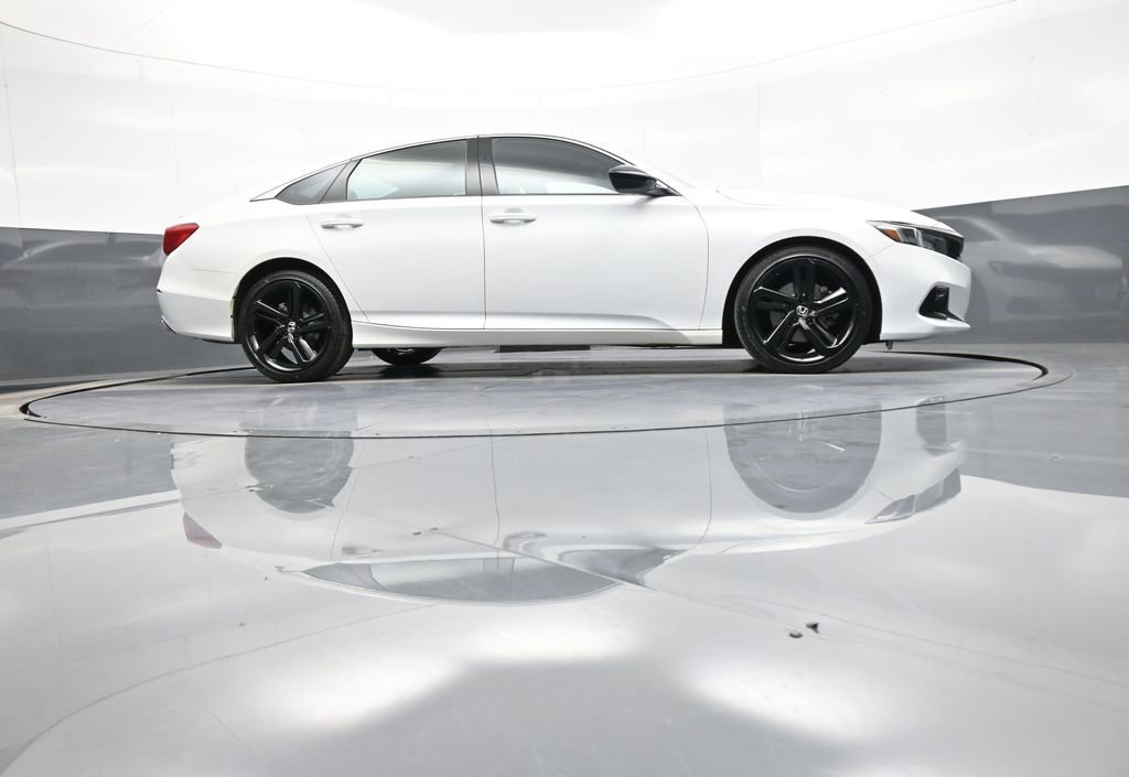 Certified 2022 Honda Accord Sport image 28