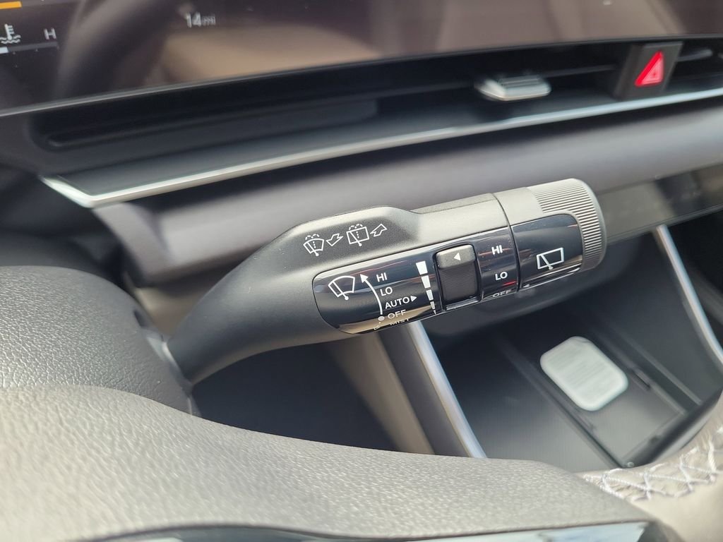 New 2026 Kia Carnival SX FWD image 30