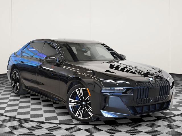 Used 2023 BMW 760i xDrive AWD/4WD image 1