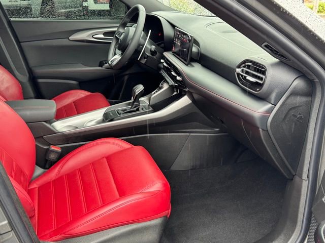 Used 2024 Dodge Hornet R/T Plus w/ R/T Blacktop Package AWD/4WD image 17