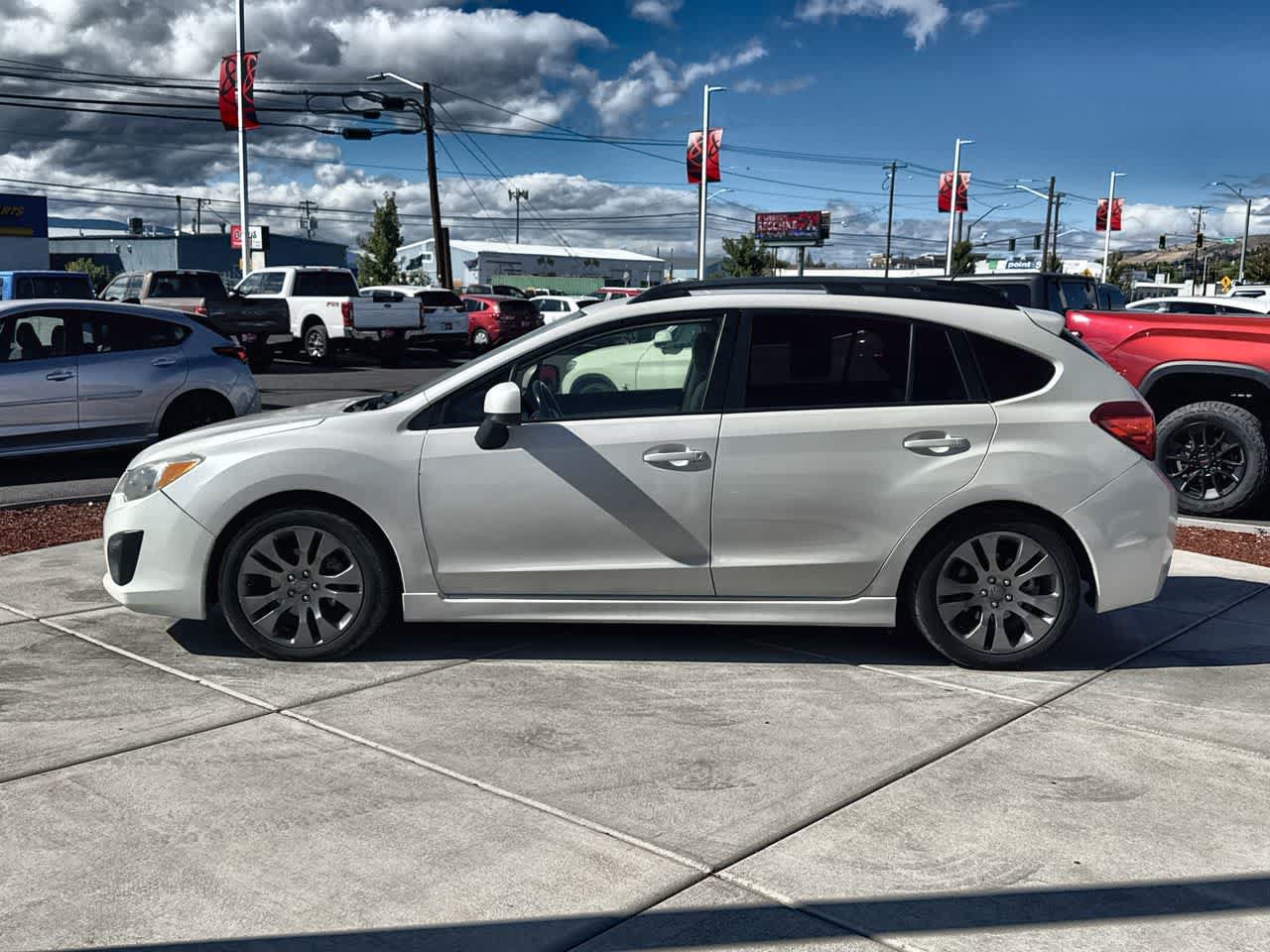 Used 2013 Subaru Impreza 2.0i Sport Premium w/ Popular Pkg 1 AWD/4WD image 2