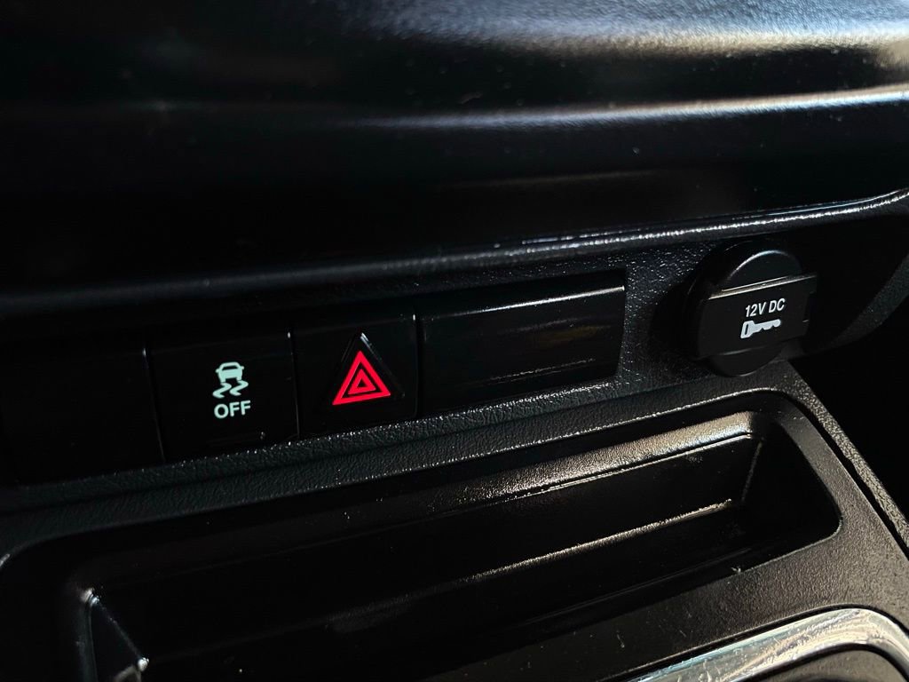 Used 2017 Jeep Patriot Sport image 29