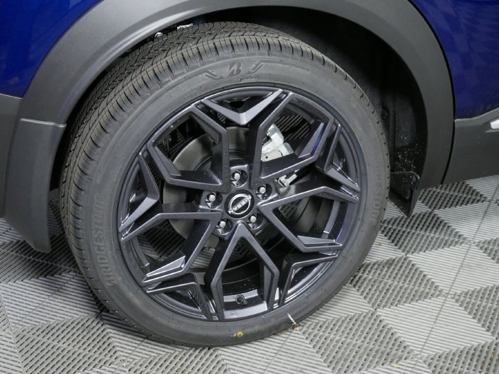 New 2027 Nissan Kicks SR AWD/4WD image 10