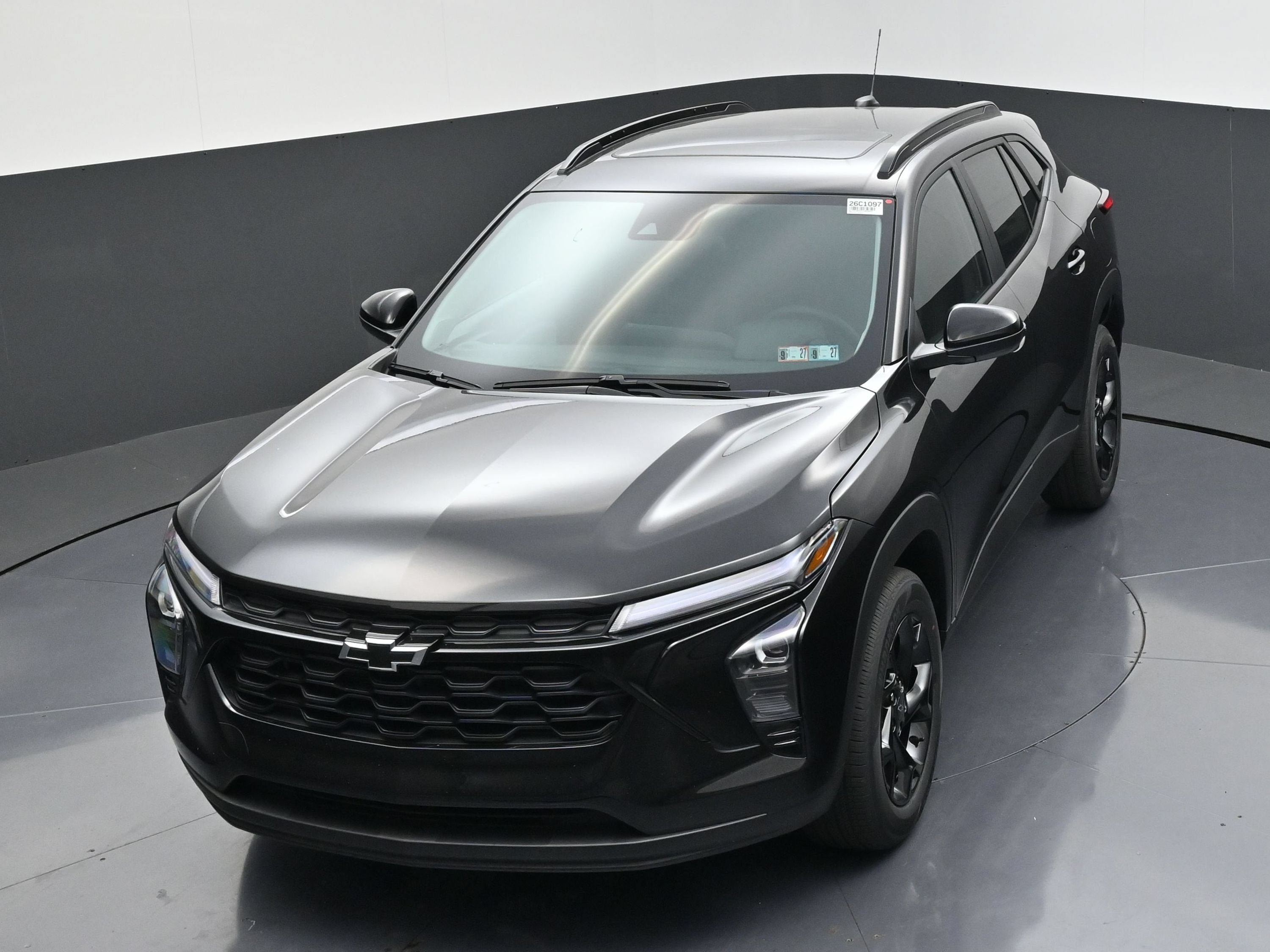 New 2026 Chevrolet Trax LT w/ Sunroof Package FWD image 47