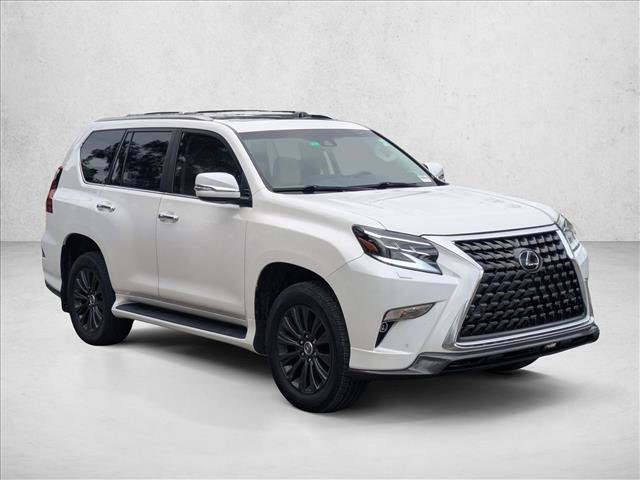 Used 2022 Lexus GX 460 Luxury w/ Sport Design Package AWD/4WD image 3