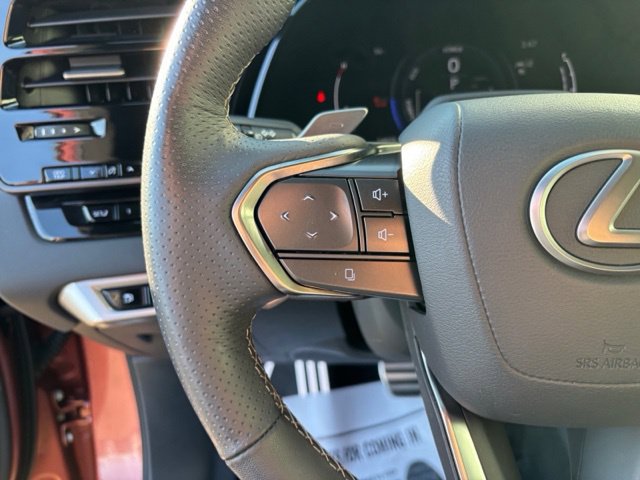 Used 2024 Lexus RX 500h F Sport w/ Convenience Package AWD/4WD image 17