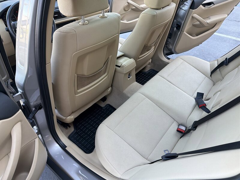 Used 2015 BMW X1 sDrive28i RWD image 28
