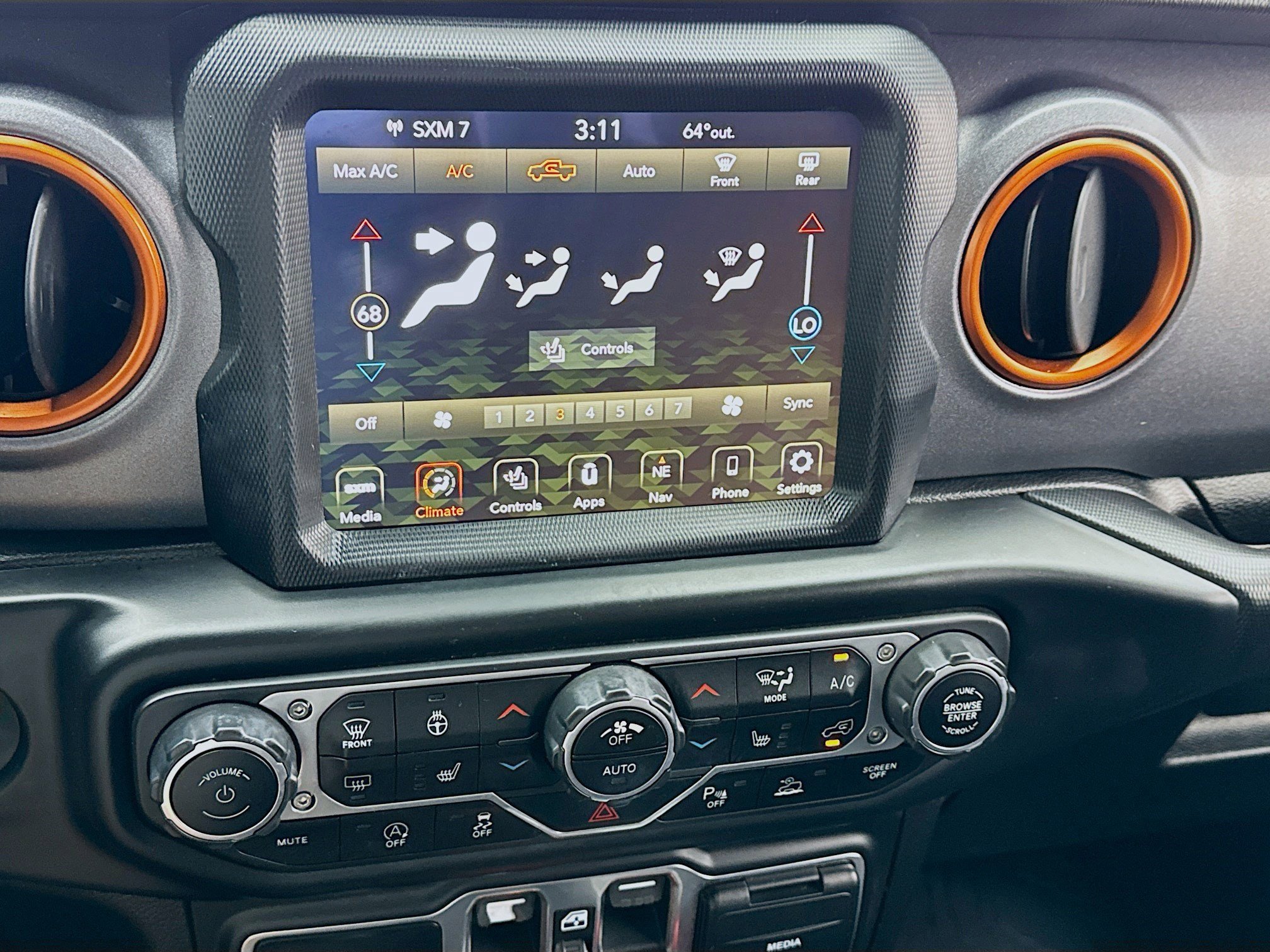 Used 2020 Jeep Gladiator Mojave AWD/4WD image 12