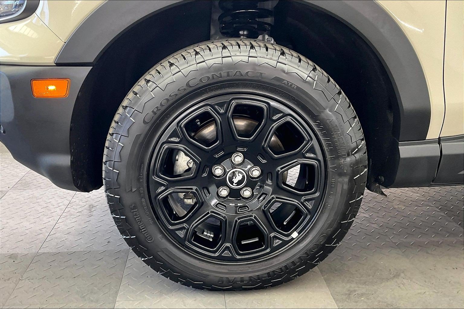 Used 2025 Ford Bronco Sport Badlands AWD/4WD image 8