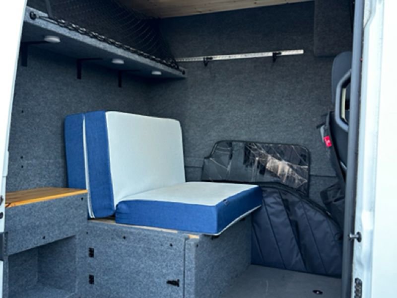 Used 2021 Mercedes-Benz Sprinter 2500 image 11