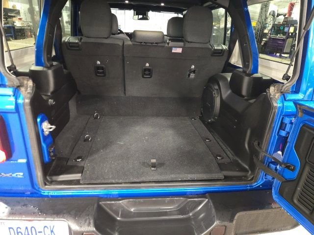 Used 2024 Jeep Wrangler Unlimited w/ Convenience Group image 12