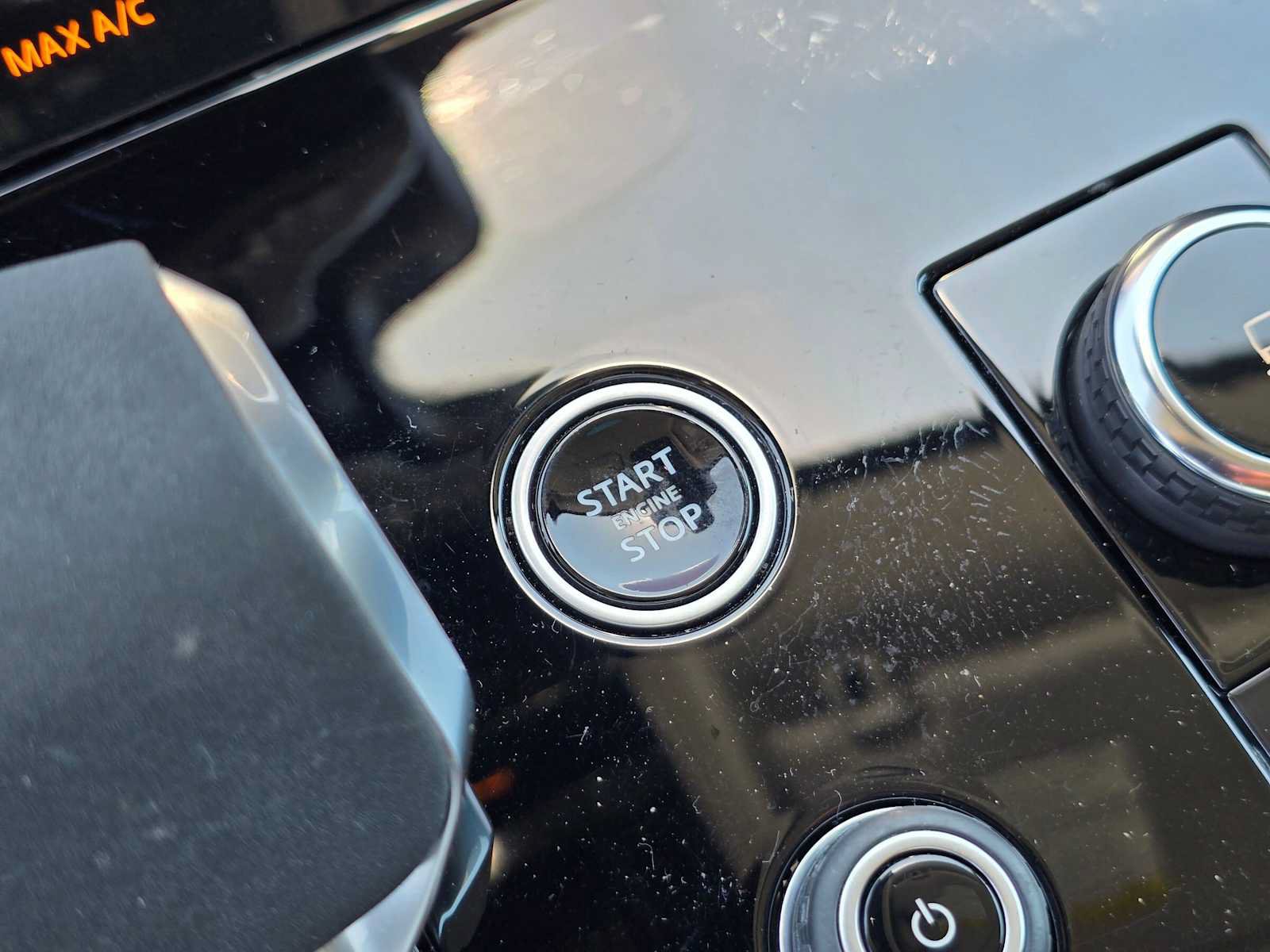 Used 2023 Land Rover Range Rover Sport First Edition AWD/4WD image 35