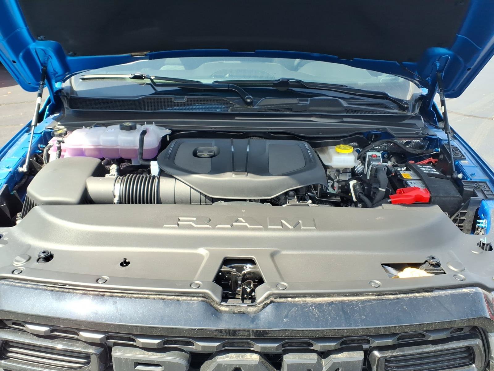 New 2026 RAM 1500 Big Horn AWD/4WD image 15