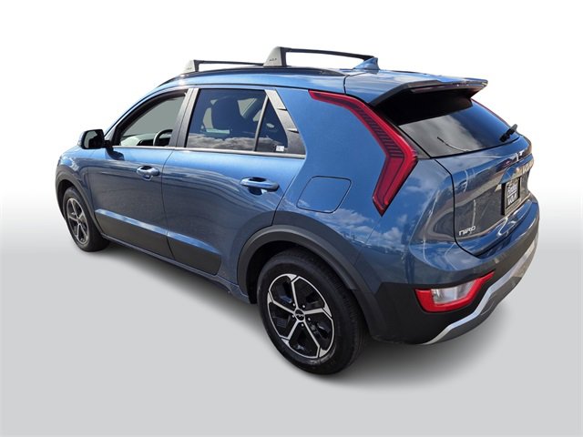 Certified 2025 Kia Niro EX image 6