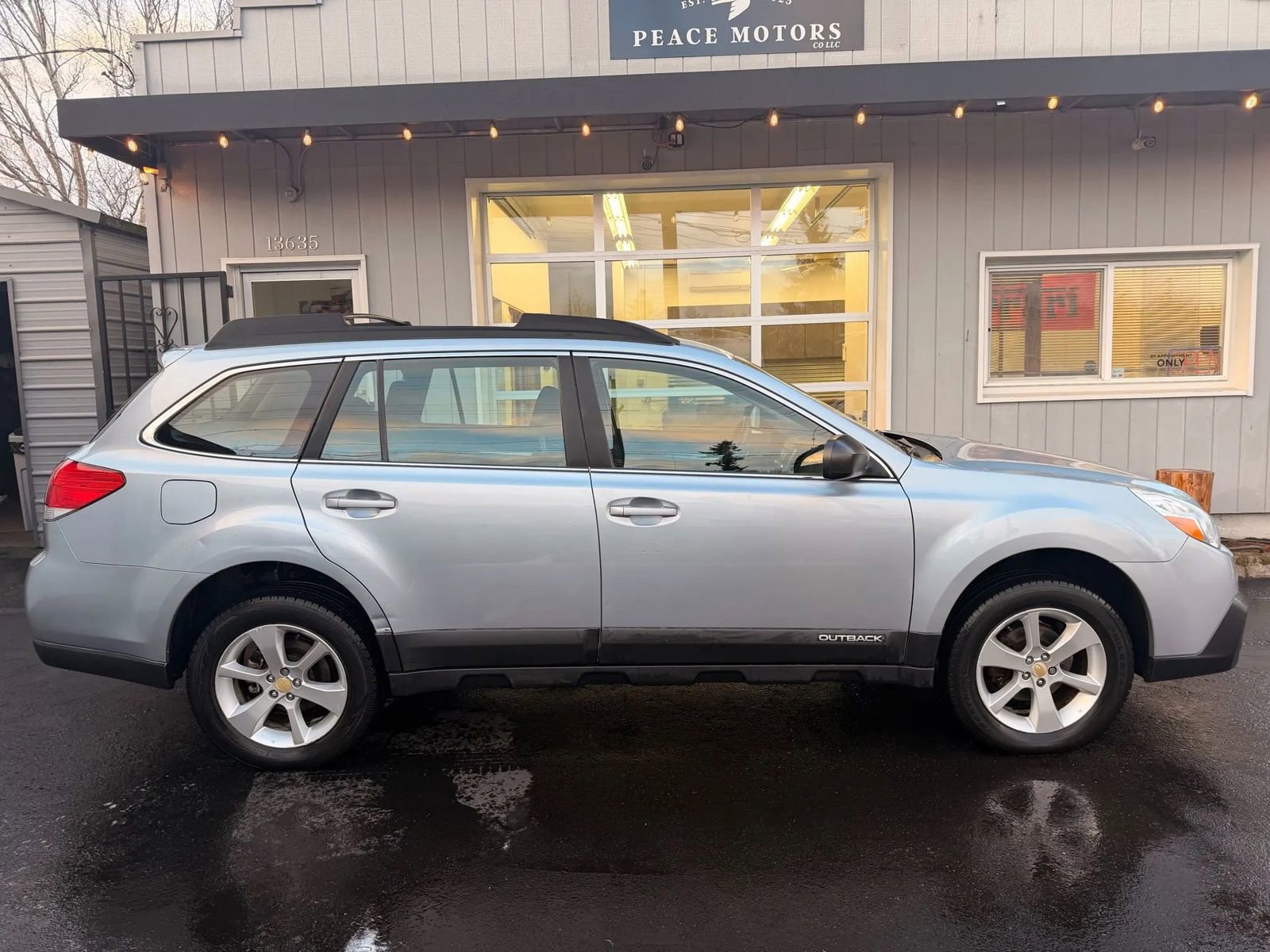 Used 2014 Subaru Outback 2.5i image 5