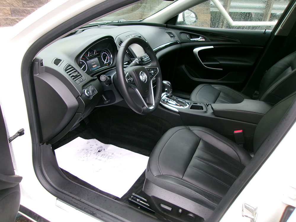 Used 2014 Buick Regal image 14