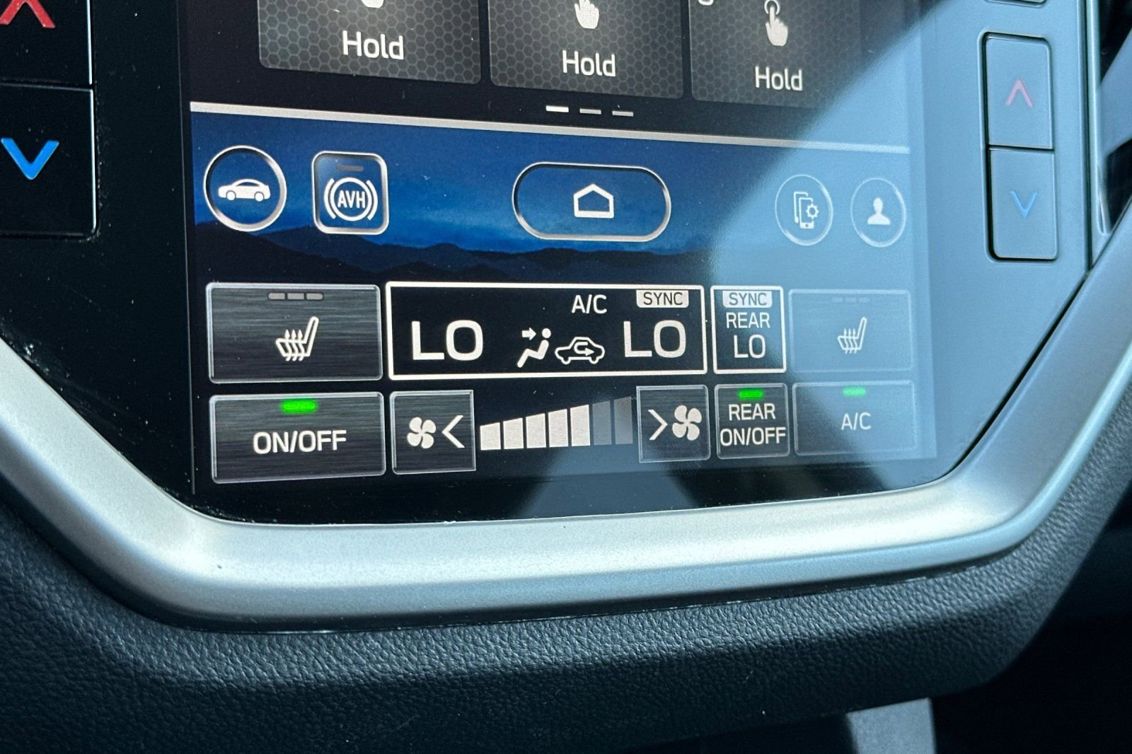 Used 2024 Subaru Ascent Premium w/ Convenience Package image 23