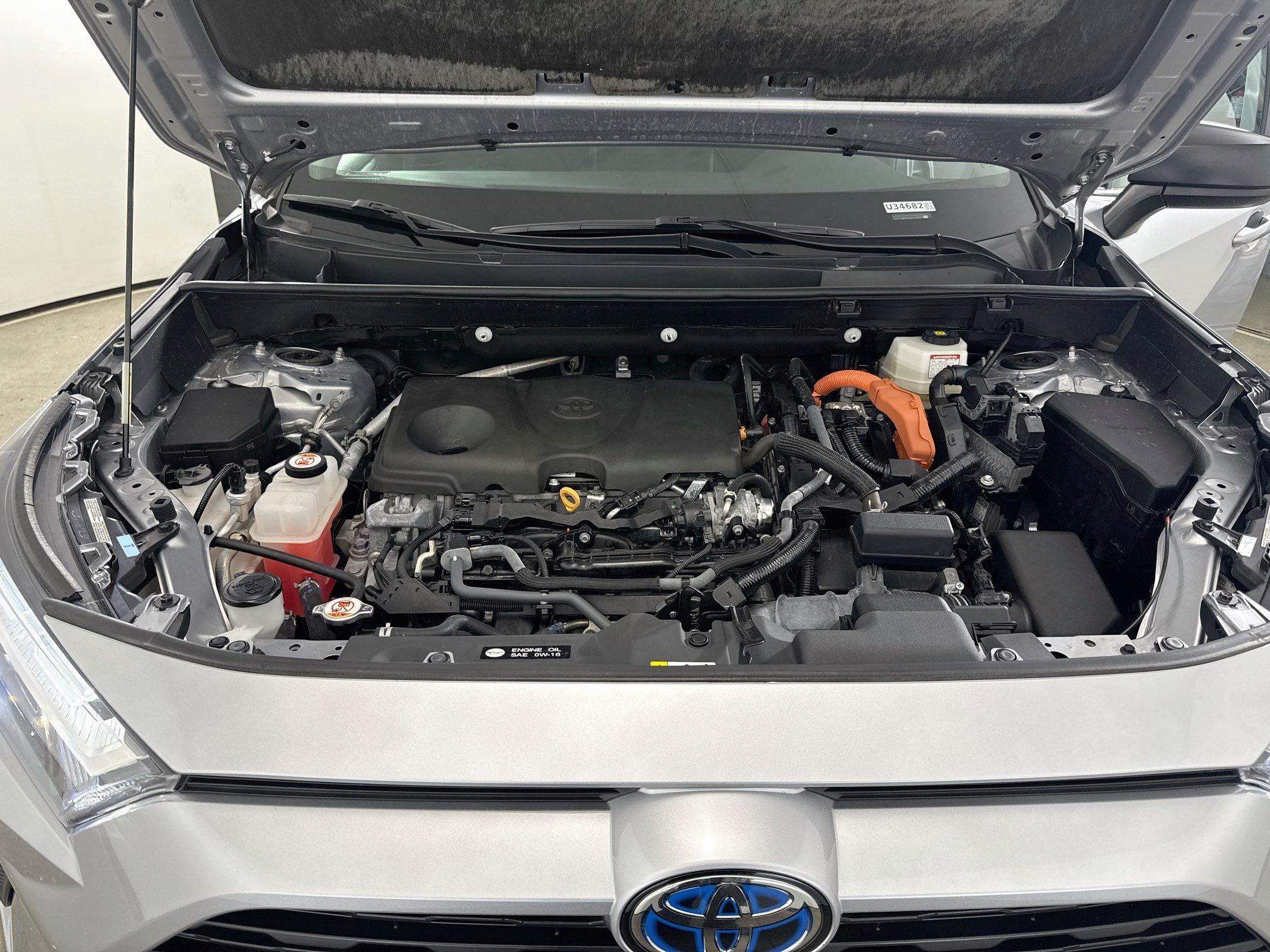 Certified 2024 Toyota RAV4 LE AWD/4WD image 27