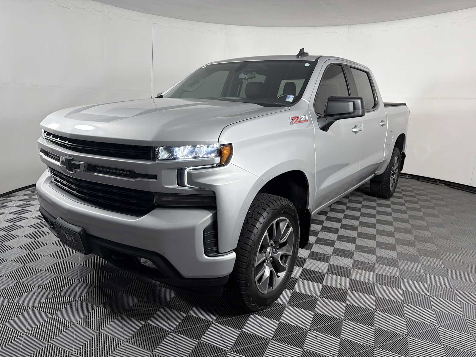 Used 2020 Chevrolet Silverado 1500 RST AWD/4WD image 5