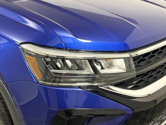 Used 2024 Volkswagen Taos S FWD image 12