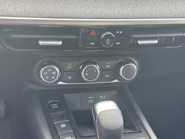 New 2026 Nissan Kicks S FWD image 27