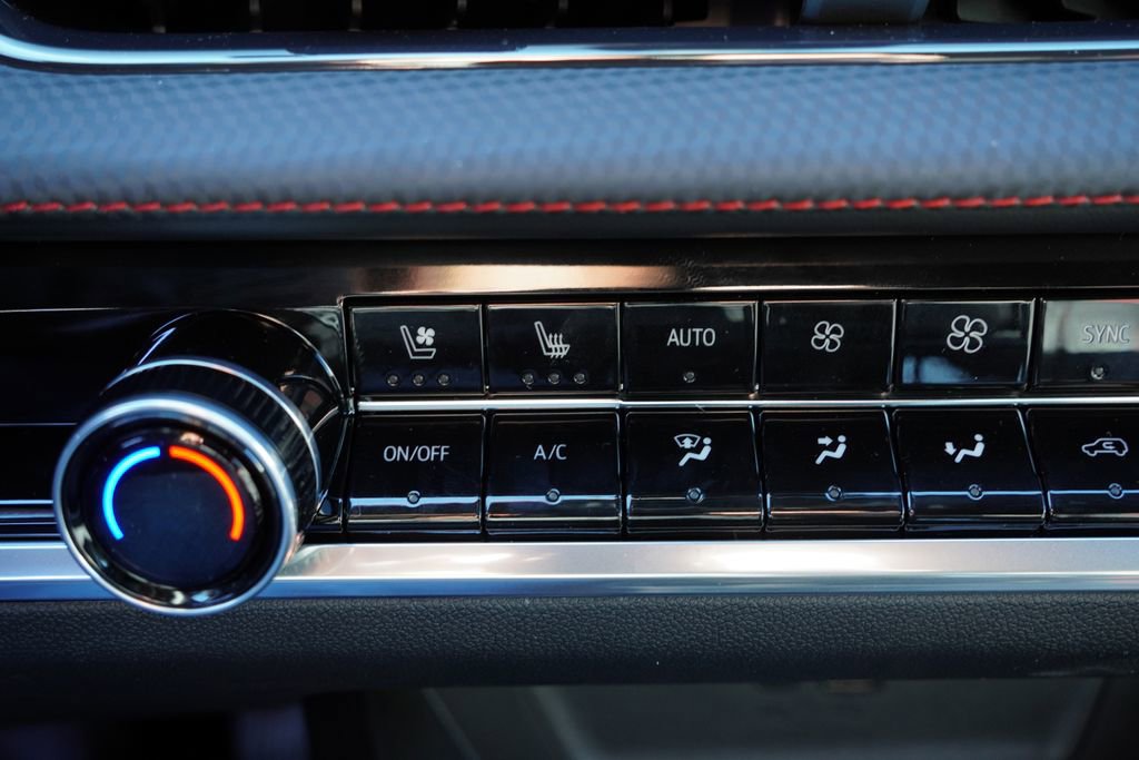 New 2026 Chevrolet Equinox RS w/ Convenience Package III image 15