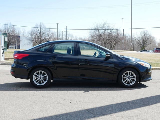 Used 2017 Ford Focus SE image 8